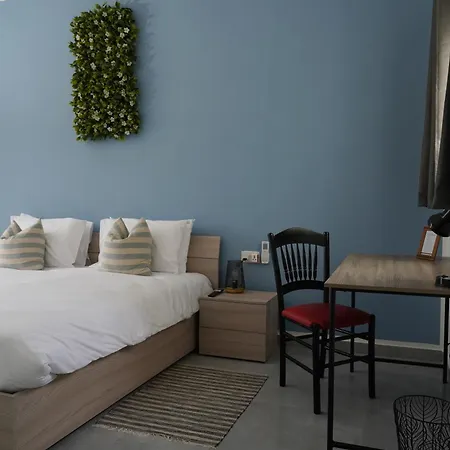 Stylish 5-bedroom Malta Apartment *