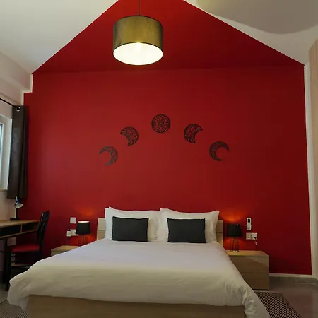 Stylish 5-bedroom Malta Apartment Mosta