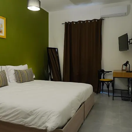 Stylish 5-bedroom Malta *