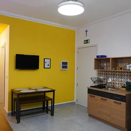 Stylish 5-bedroom Malta Apartment Mosta