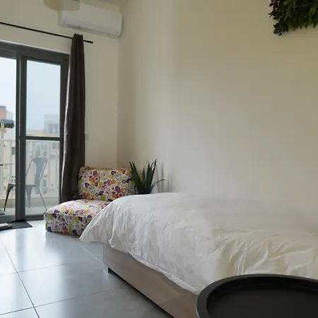 Stylish 5-bedroom Malta Apartment